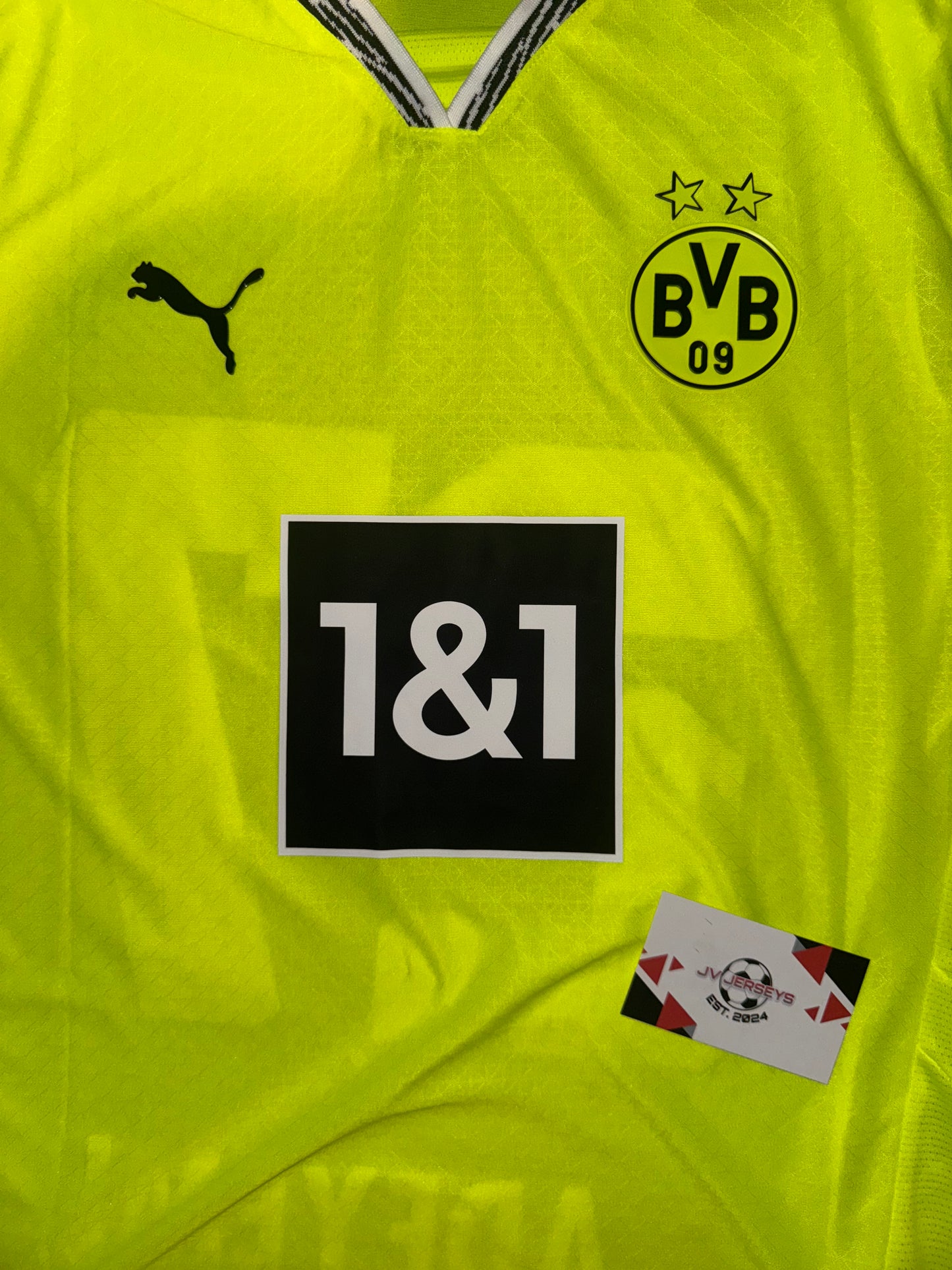 Borussia Dortmund Third Player Issue