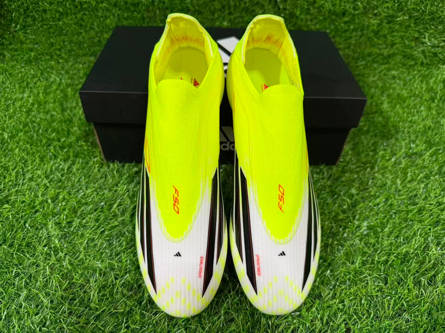 F50 Laceless Elite “Unlocked”