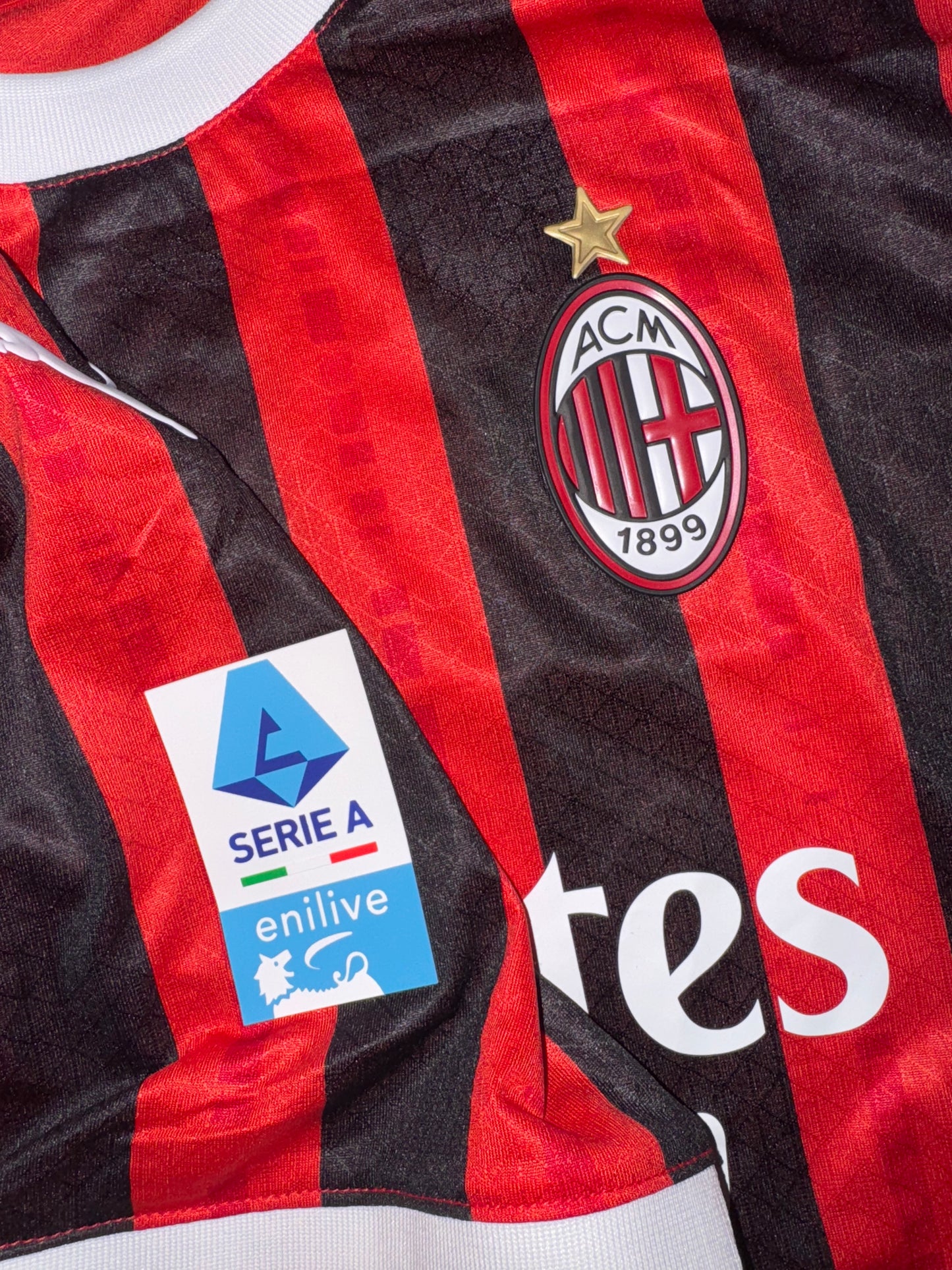 AC Milan Home Player Issue
