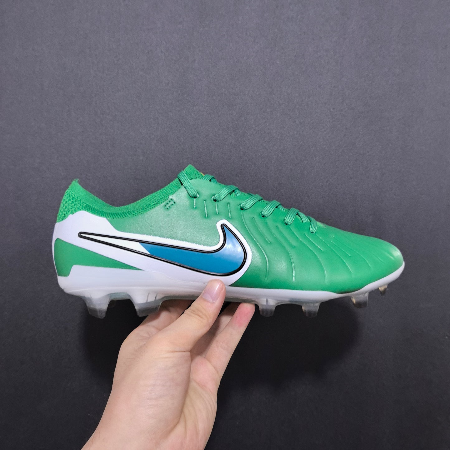Tiempo Legend 10 Elite “Fear Nothing Pack”