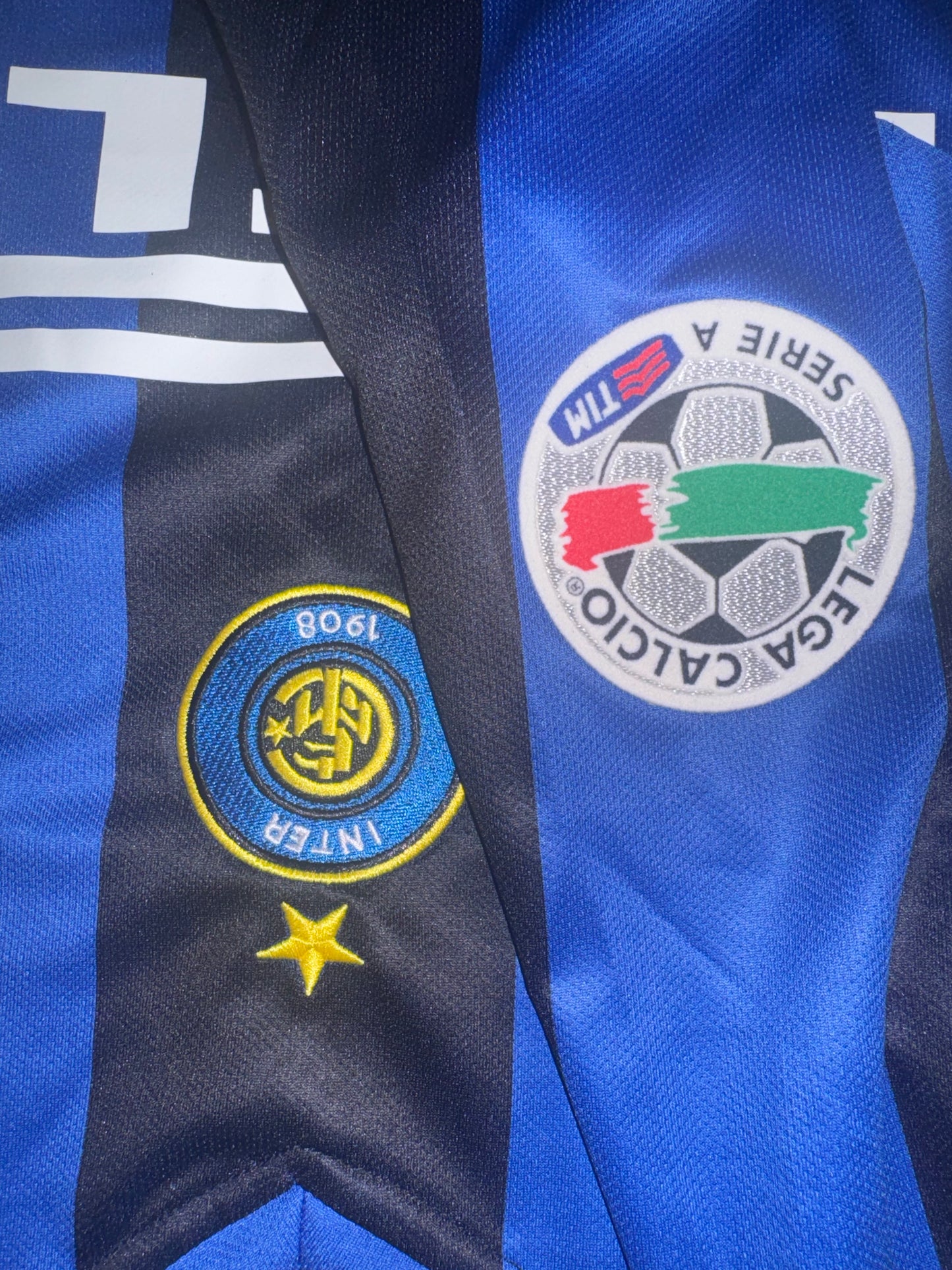 Inter Milan 05/06 Home Retro
