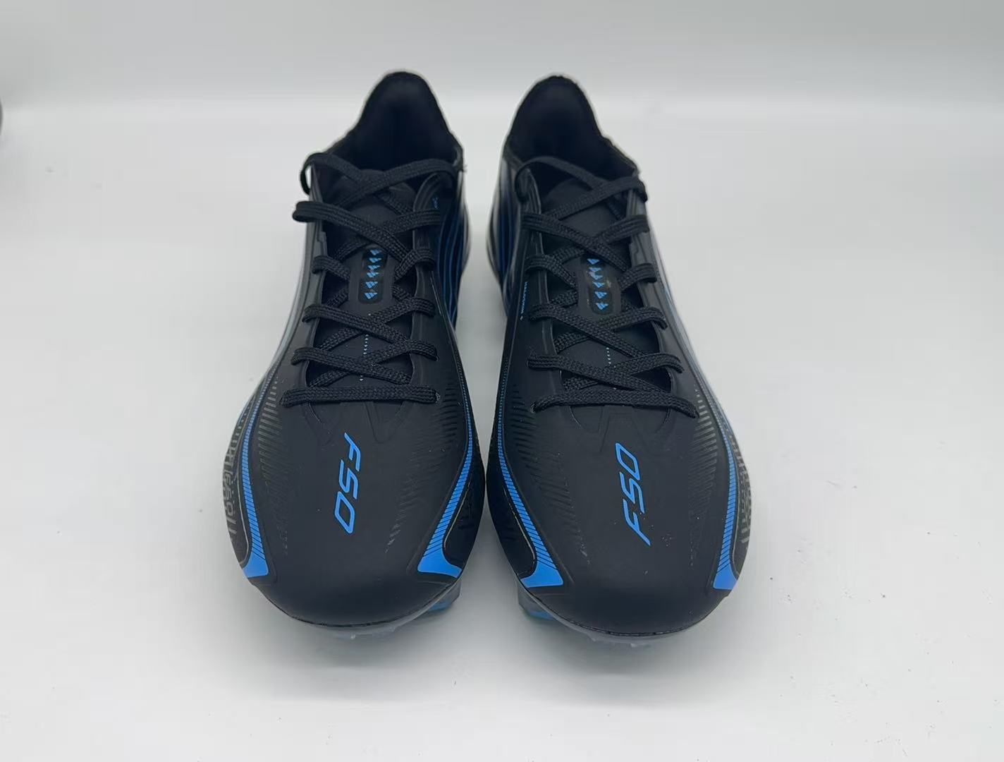F50 Elite Laces Hyperfast “Black Pack”