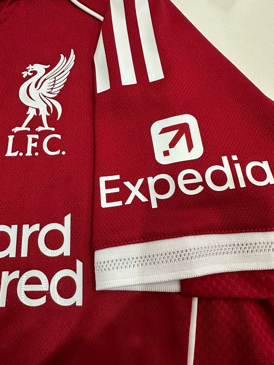 Liverpool 2025/2026 Home Player Issue