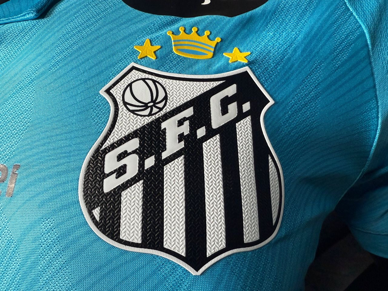 Santos 2025 Away Player Issue