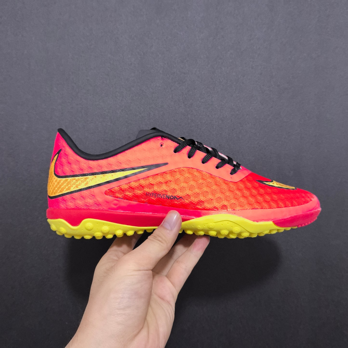 Hypervenom 1 Hyper Punch Indoor