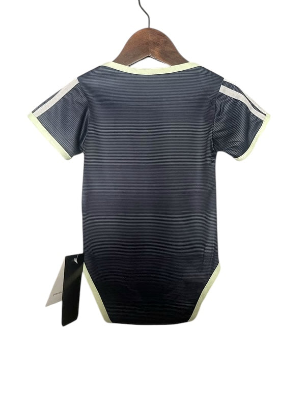 Real Madrid 2025/2026 Away Infant