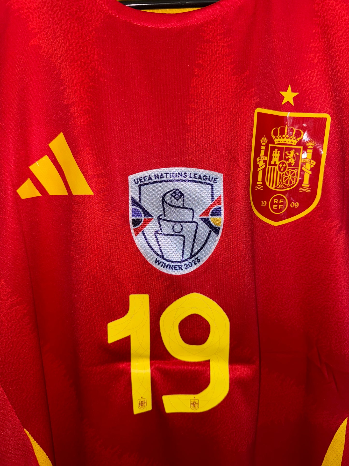 Spain 2024 Home Player Issue