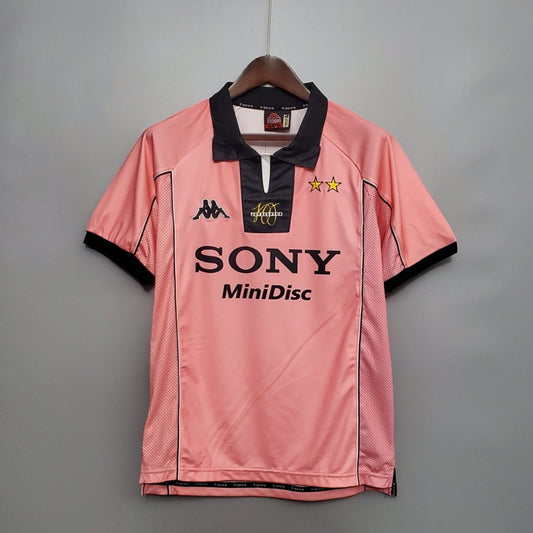 Juventus 97/98 Away Retro