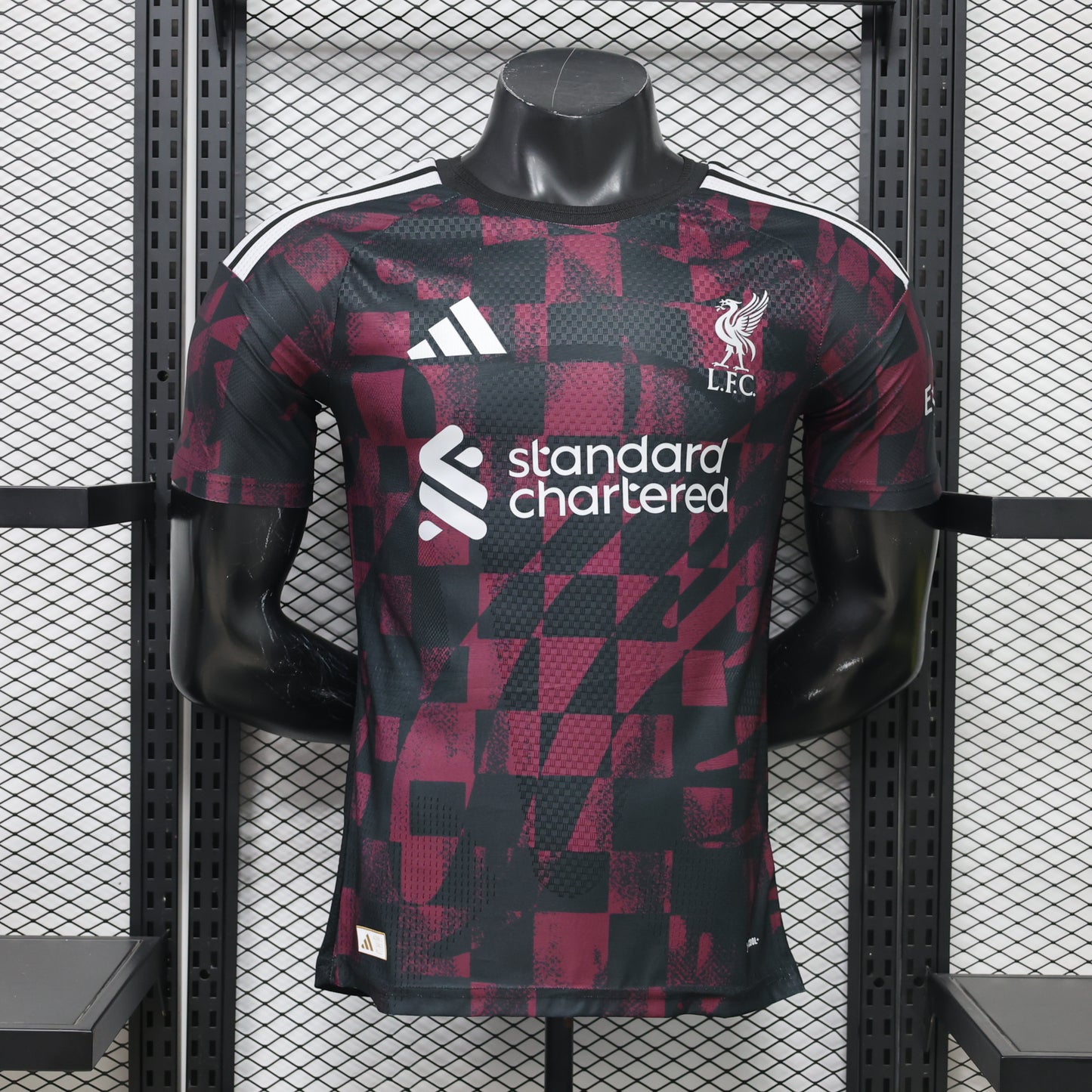 Liverpool 2026/2027 Third Player Issue