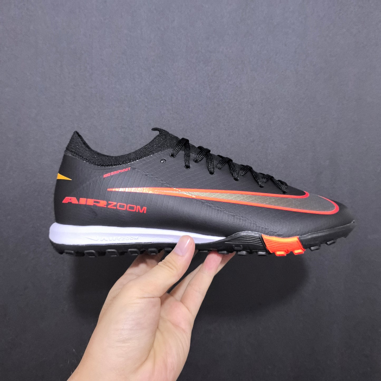 Mercurial Vapor 16 “Heat Up Pack” Indoor