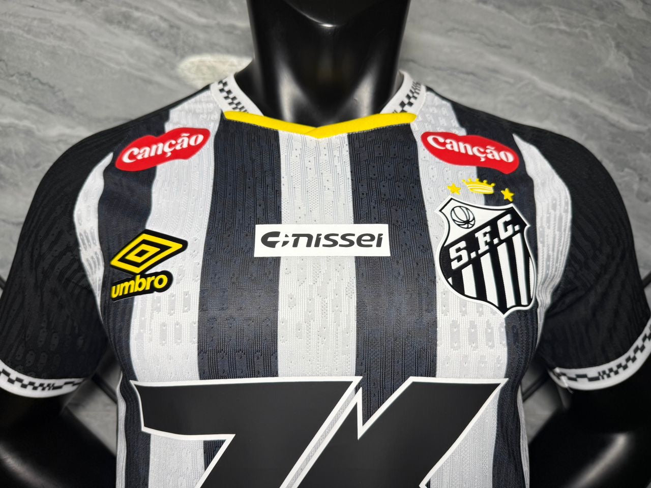 Santos 2025 Home Player Issue
