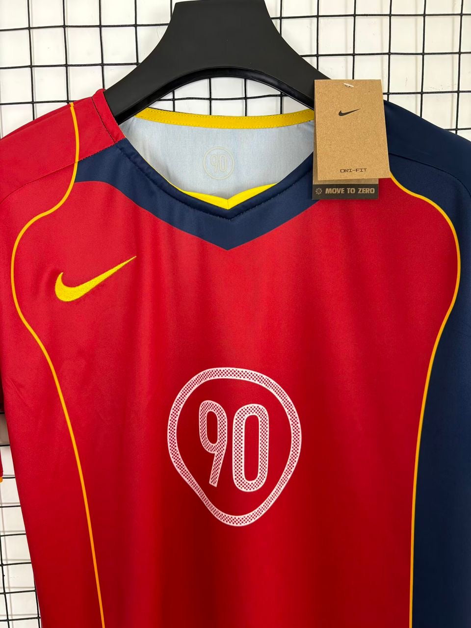 T90 X Red / Navy Blue / Yellow