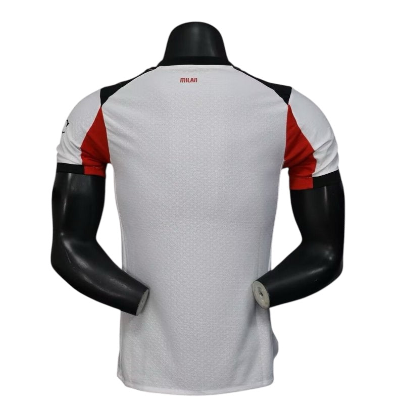 AC Milan 2025/2026 Away Player Issue