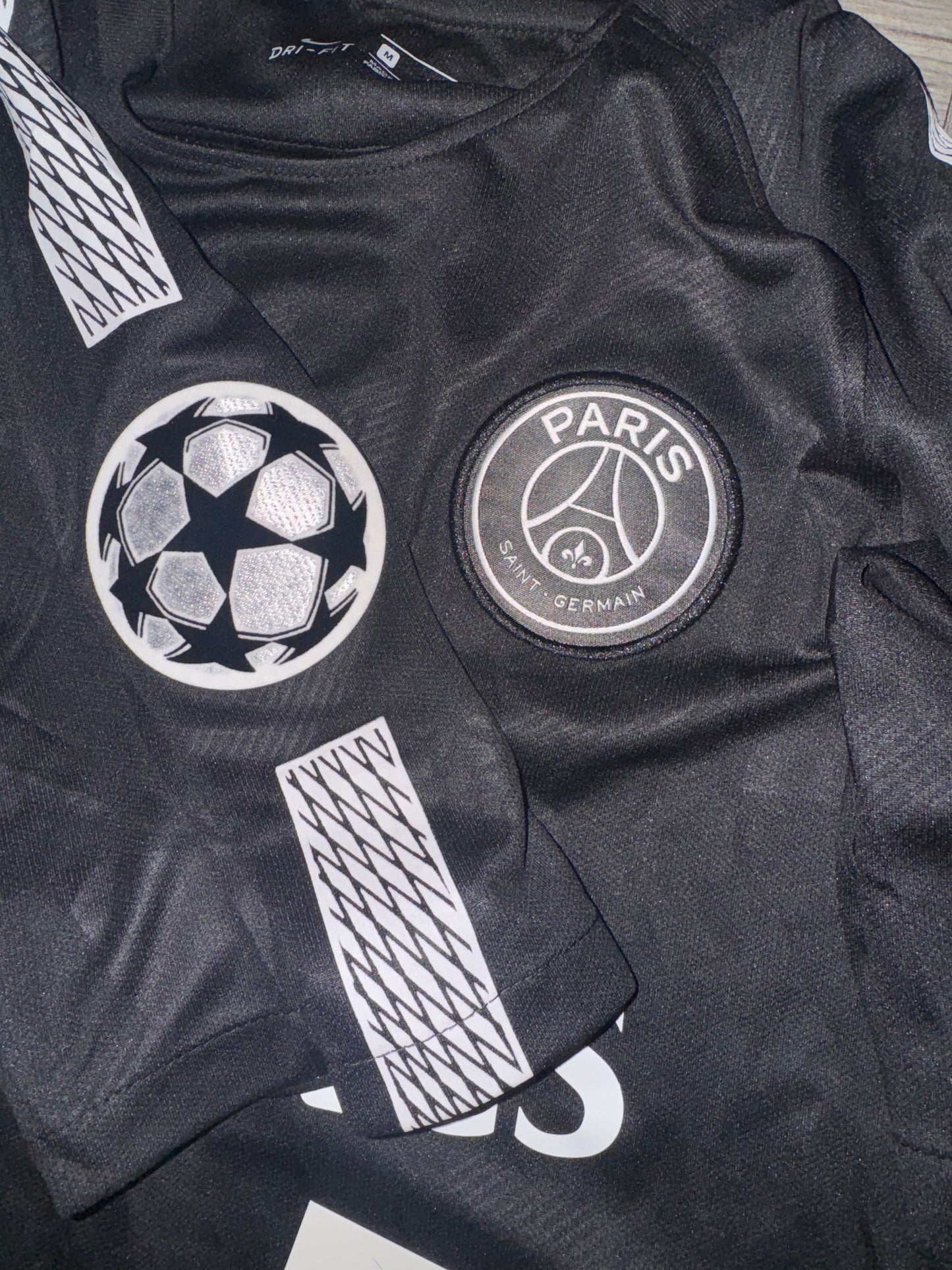 PSG 18/17 Away