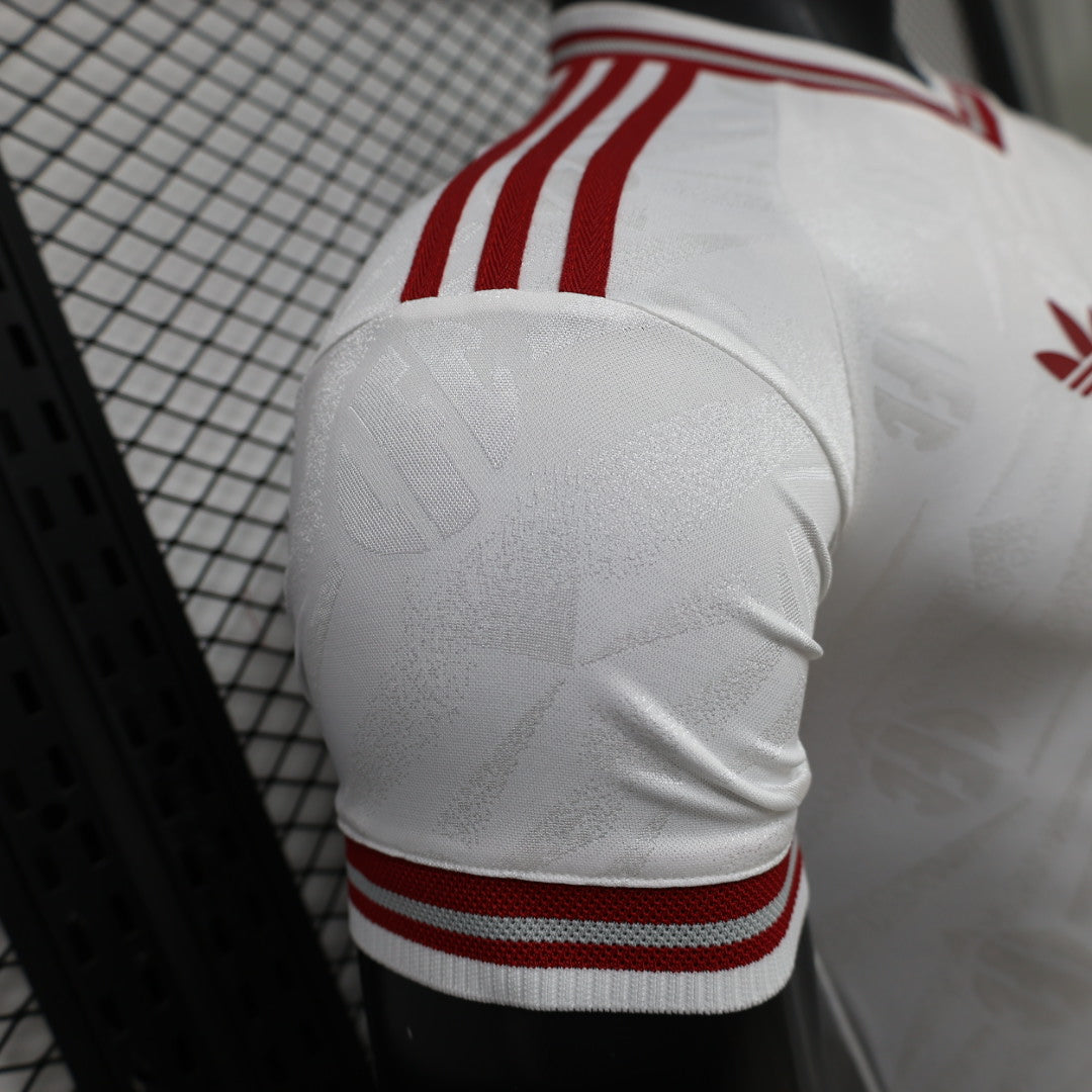 Liverpool 2026/2027 Away Player Issue