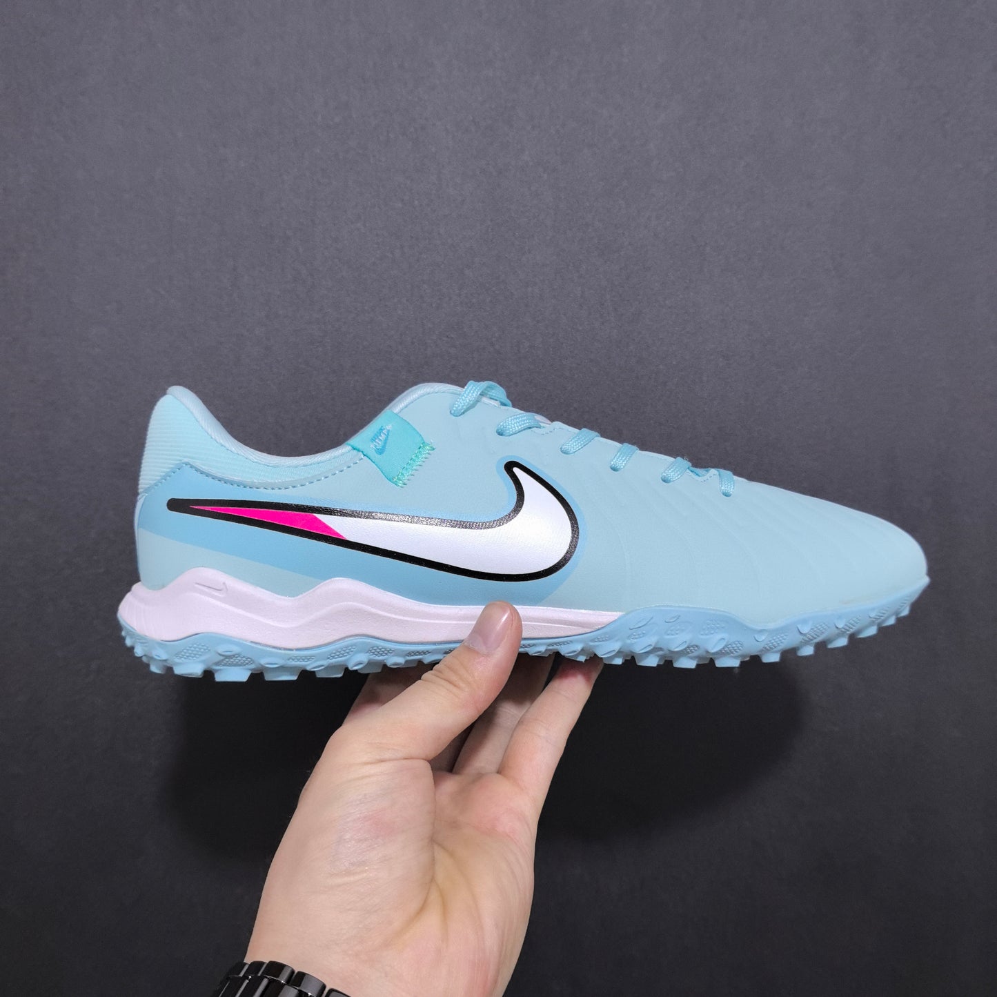 Tiempo Legend 10 Elite “Prism Pack” Indoor