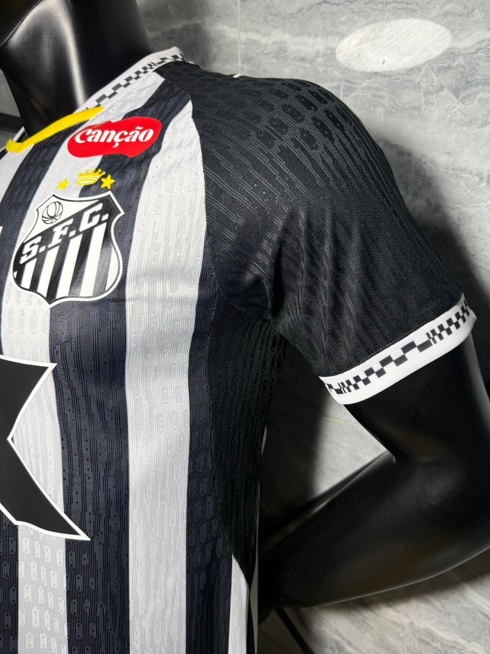 Santos 2025 Home Player Issue