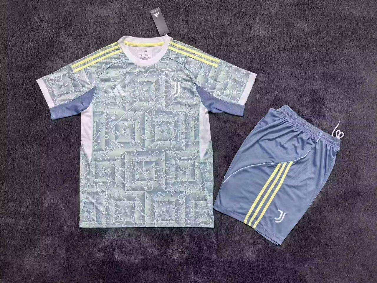 Juventus 2025/2026 Away Kids