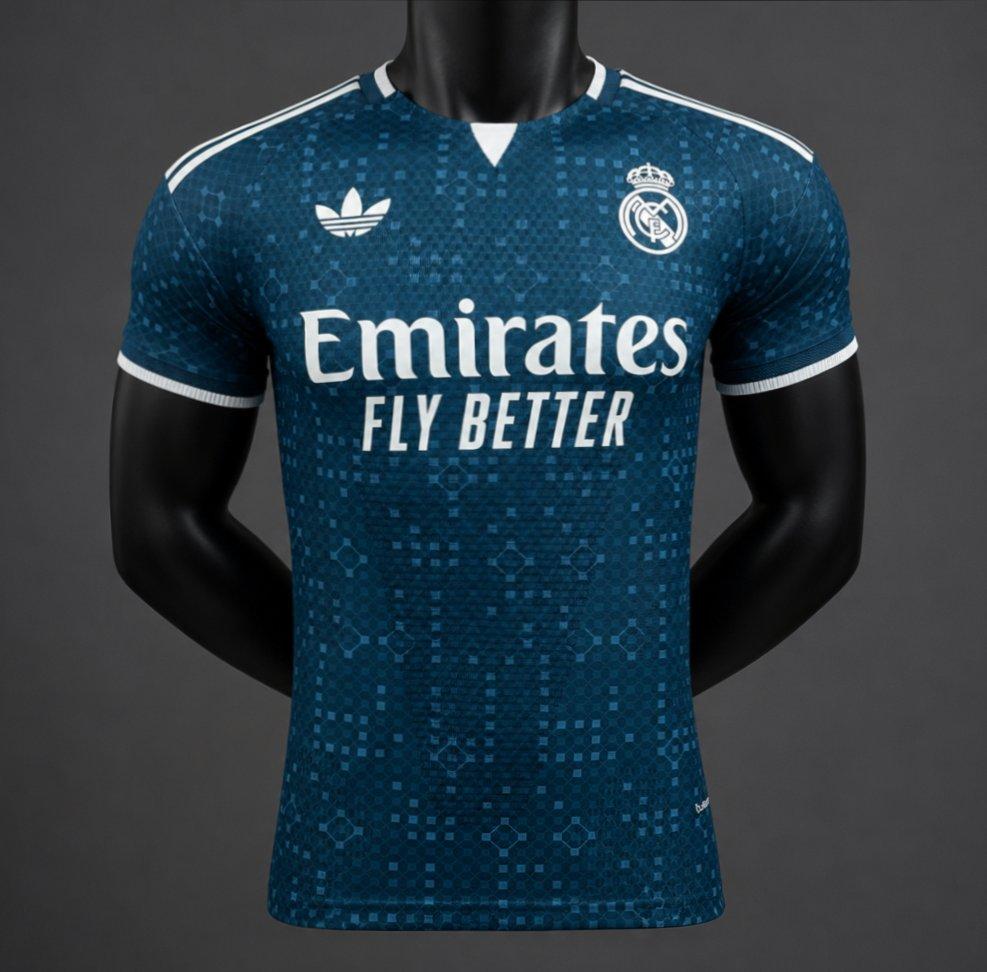 Real Madrid 2026/2027 Away Player Issue