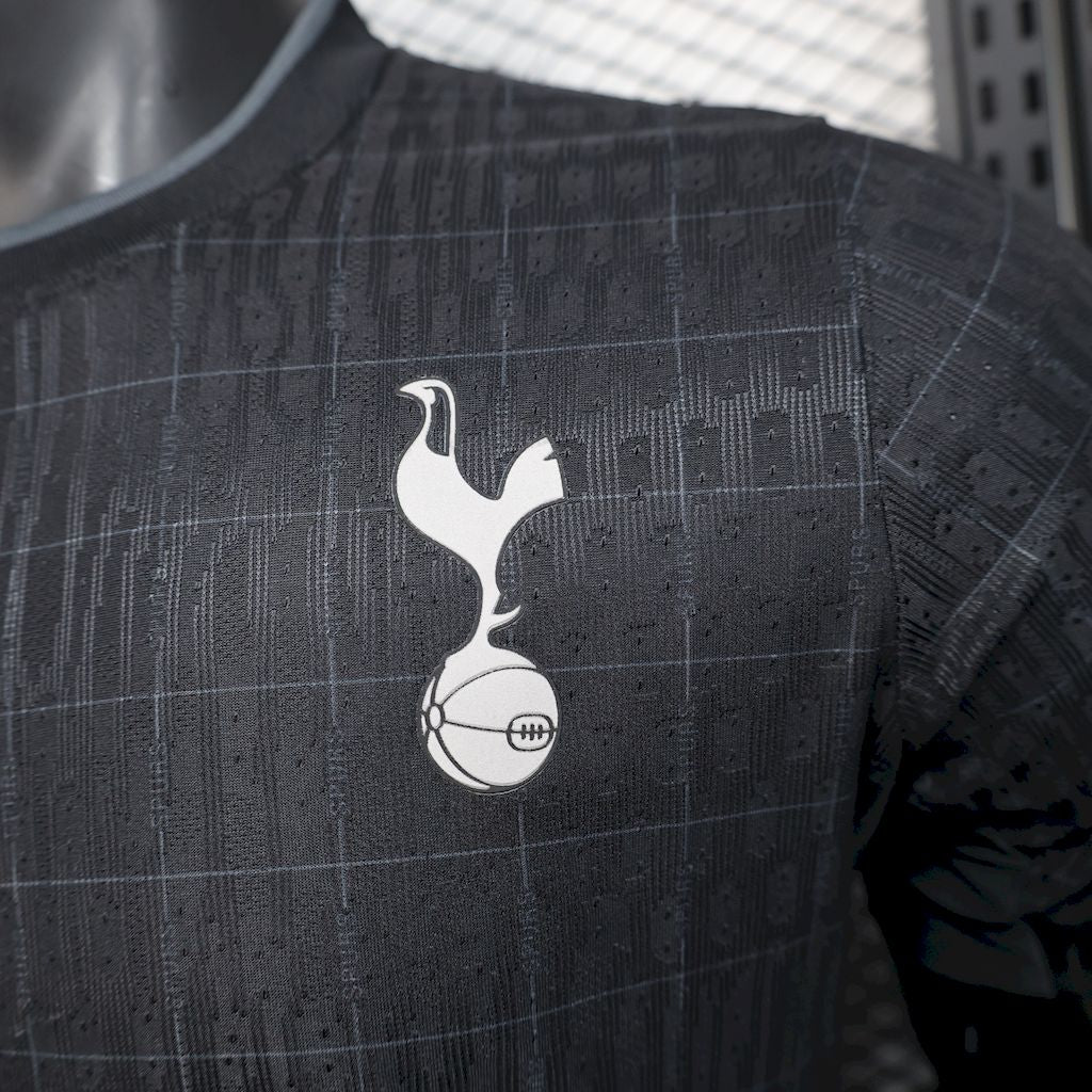Tottenham 2025/2026 Away Player Idsue
