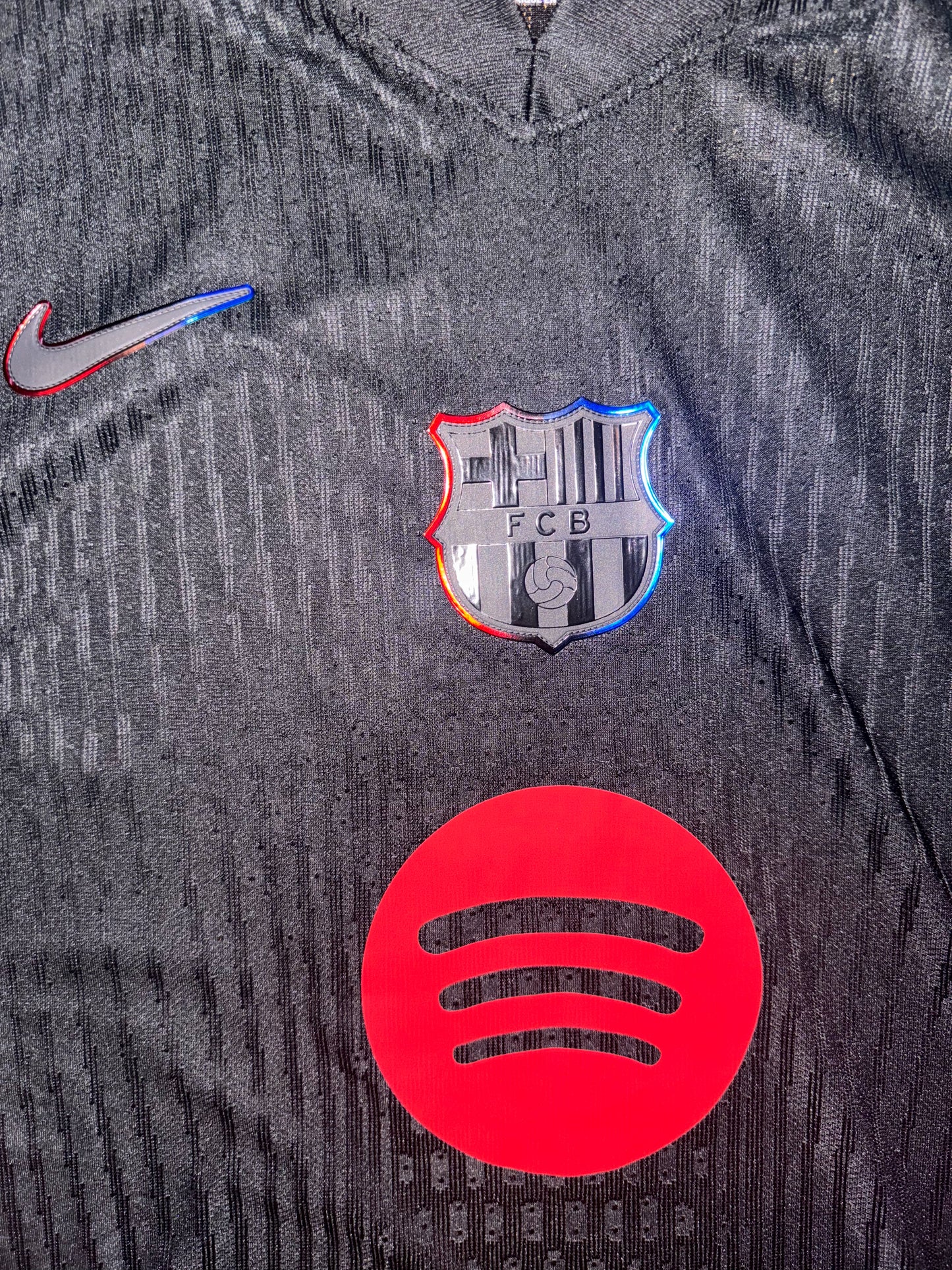 Barcelona 24/25 Away Player Issue