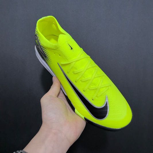 Mercurial Vapor 16 “Mad Voltage” Indoor