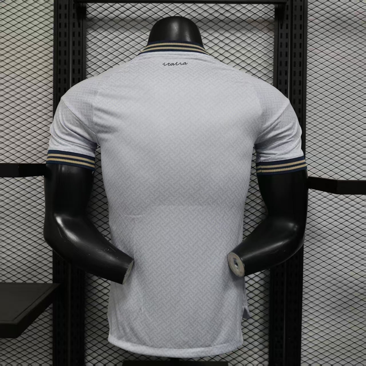 Italy 2026 Away Player Issue