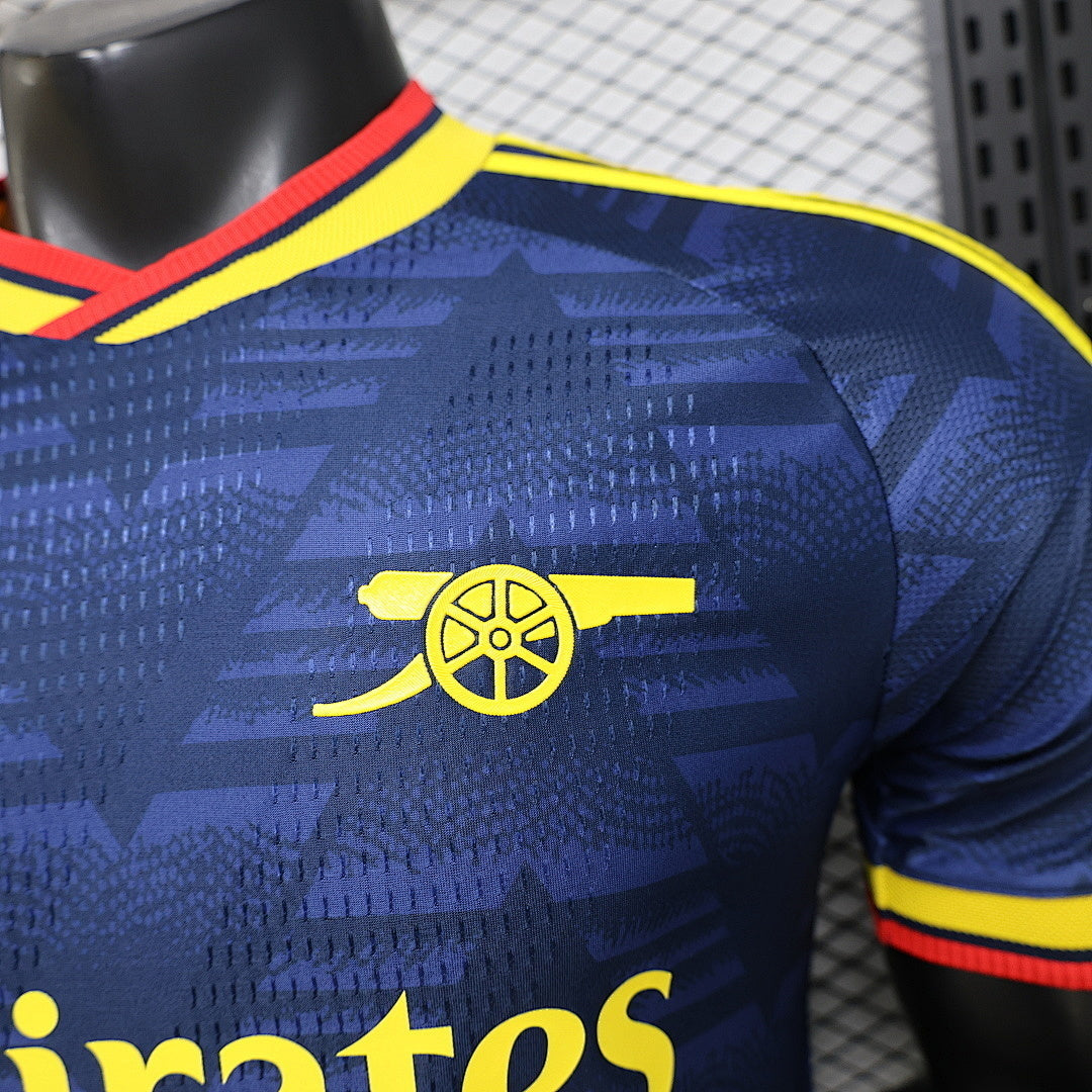 Arsenal 2026/2027 Away Player Issue