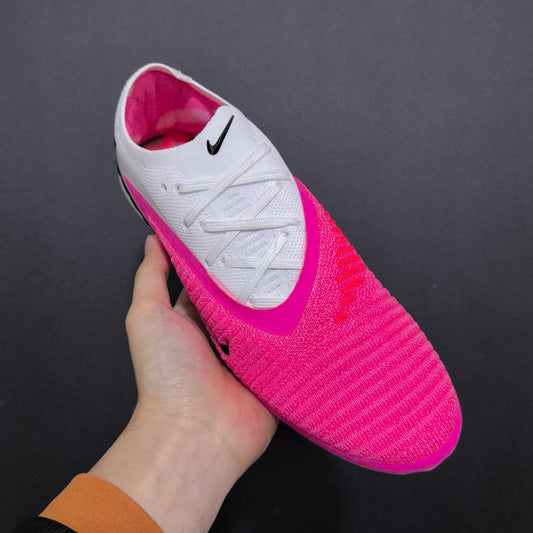 Phantom GX 06 X World Cup 2026