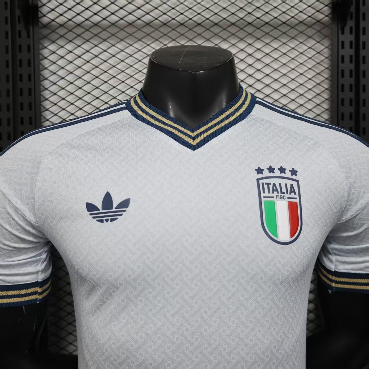 Italy 2026 Away Player Issue