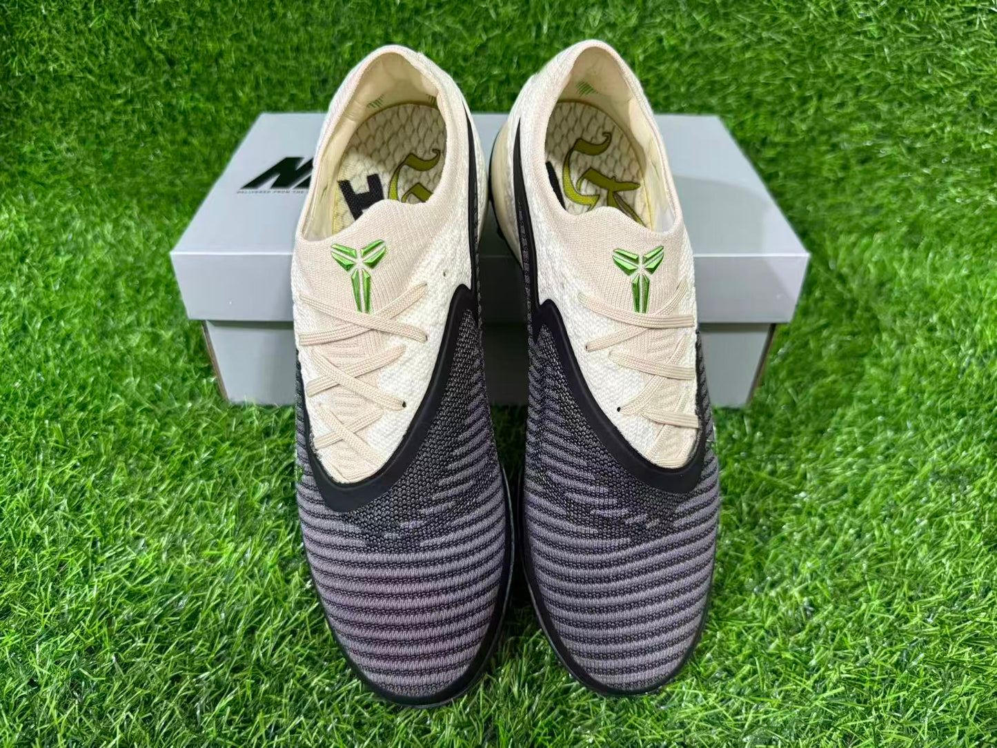 Phantom 06 Elite “Black Mamba” Indoor