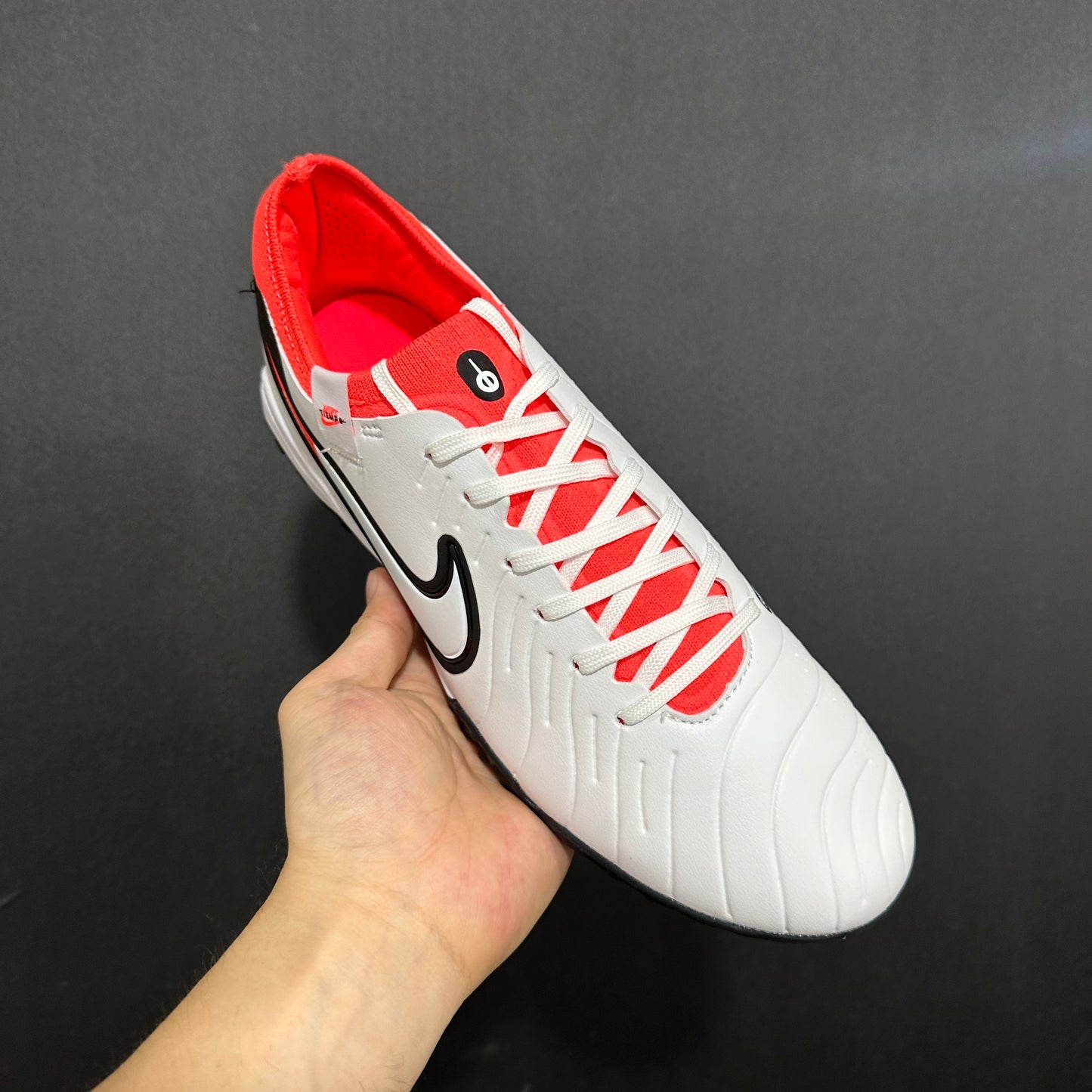 Tiempo Legend 10 “Ready Pack” Indoor