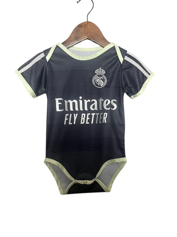 Real Madrid 2025/2026 Away Infant