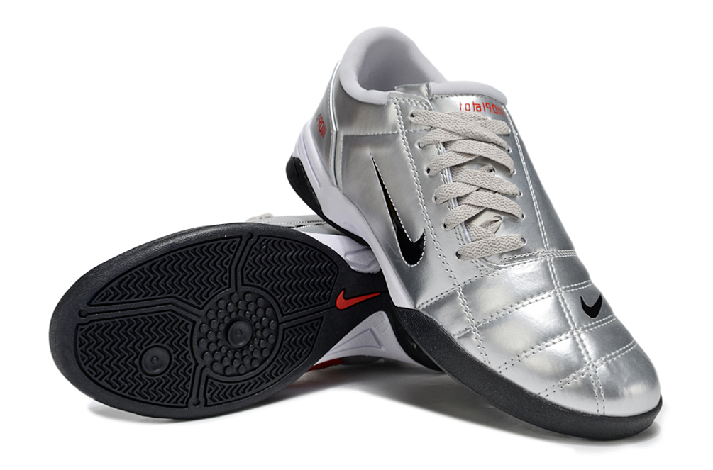 Total 90 IC “Metallic / Black / Red”