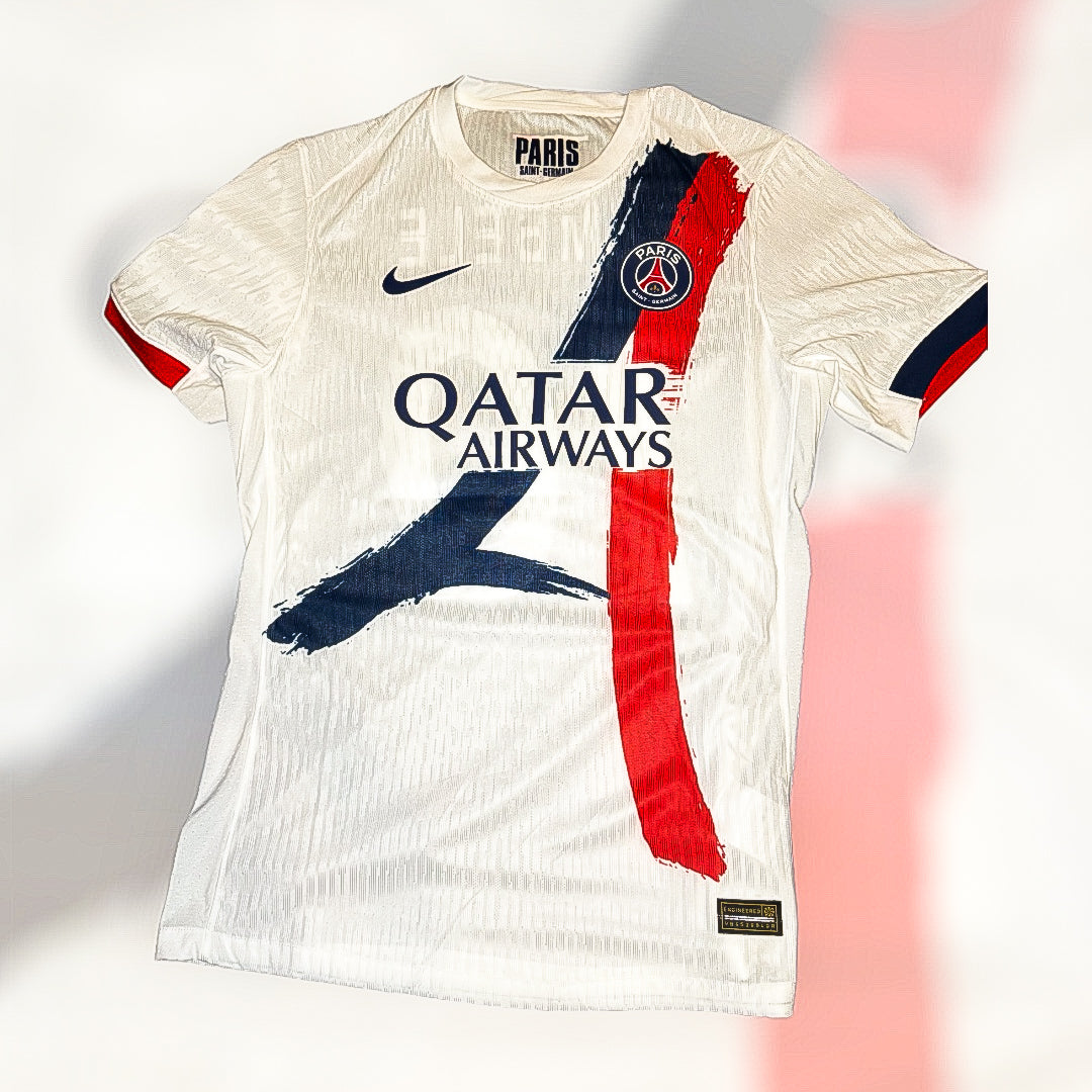 PSG 2024/2025 Away Player Issue